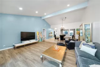 Photo #6: OC25220427 Listing 