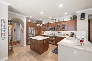 Photo #4: OC25220485 Listing