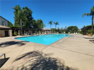 Photo #4: OC25220645 Listing 