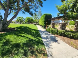 Photo #5: OC25220645 Listing 