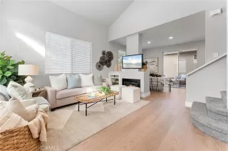 Photo #1: OC25221125 Listing