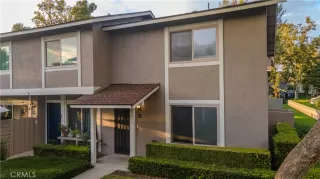 Photo #1: OC25221271 Listing