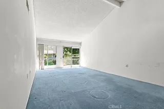 Photo #3: OC25221307 Listing