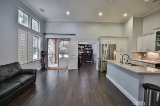 Photo #6: OC25221840 Listing 