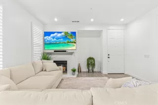 Photo #6: OC25221870 Listing 