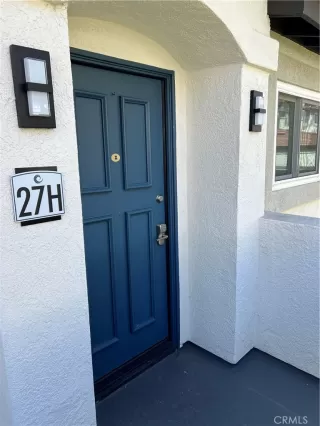 Photo #3: OC25222108 Listing 