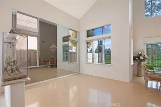 Photo #6: OC25222406 Listing