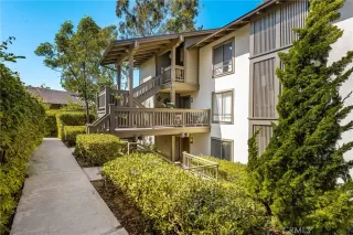 Photo #4: OC25222636 Listing