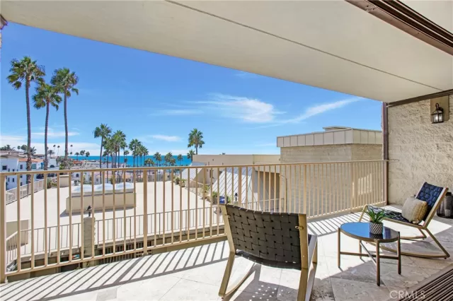 MLS: OC25222884 Condo For Sale