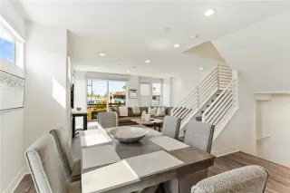 Photo #1: OC25223392 Listing 