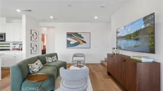 Photo #6: OC25223393 Listing 