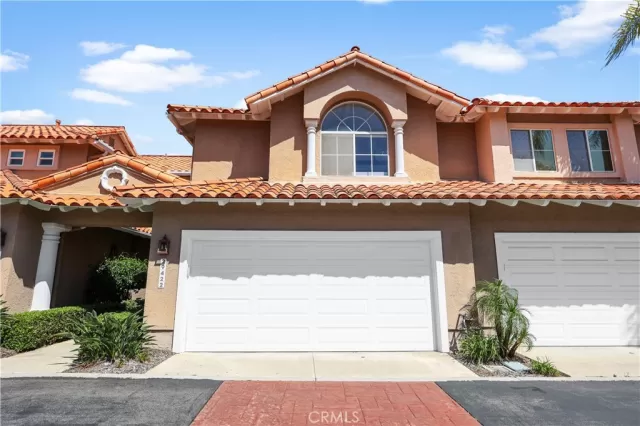 MLS: OC25223657 Condo For Sale