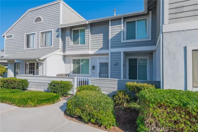 MLS: OC25224002 Condo For Sale