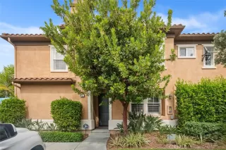 Photo #1: OC25224104 Listing 