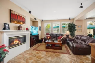 Photo #4: OC25224104 Listing 