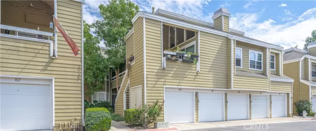 MLS: OC25224117 Condo For Sale