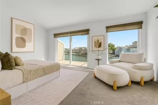 Photo #3: OC25224384 Listing