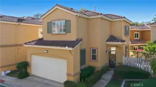 Photo #2: OC25224805 Listing 