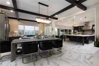 Photo #6: OC25225116 Listing 