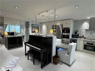 Photo #2: OC25225218 Listing 