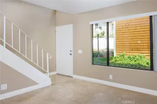 Photo #2: OC25225388 Listing