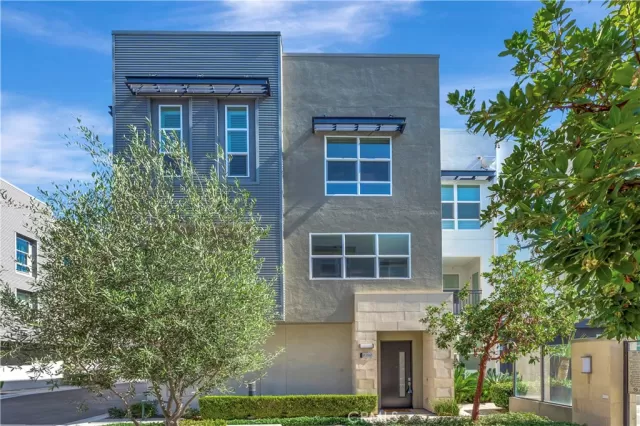 MLS: OC25225392 Condo For Sale