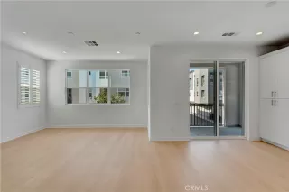 Photo #3: OC25225392 Listing 