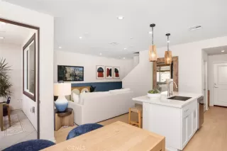 Photo #4: OC25225532 Listing 