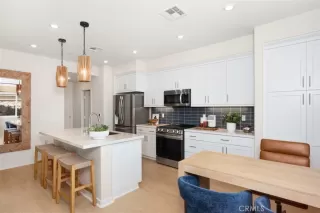 Photo #6: OC25225532 Listing 