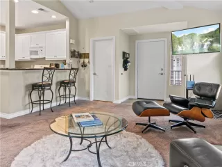 Photo #4: OC25225787 Listing 