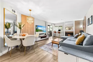 Photo #4: OC25226103 Listing 