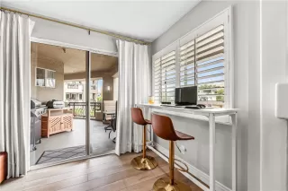 Photo #6: OC25226103 Listing 