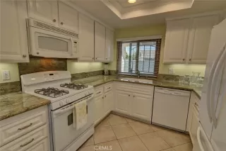 Photo #5: OC25226301 Listing