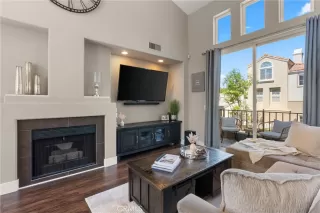 Photo #5: OC25226306 Listing 