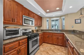 Photo #6: OC25226361 Listing