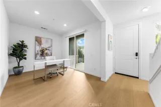 Photo #4: OC25226415 Listing 