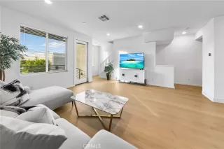 Photo #6: OC25226415 Listing 