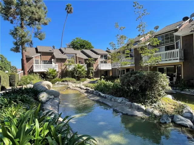 MLS: OC25226421 Condo For Sale