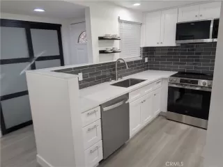 Photo #2: OC25227269 Listing 