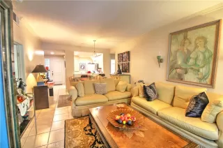 Photo #3: OC25227328 Listing 