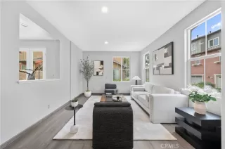 Photo #4: OC25227481 Listing 