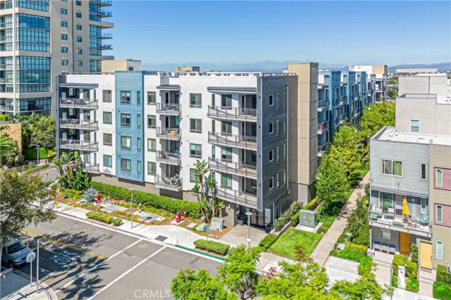 MLS: OC25227580 Condo For Sale