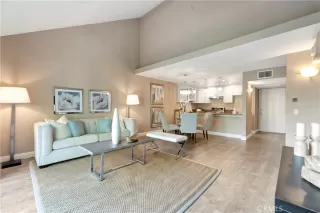 Photo #5: OC25227592 Listing 