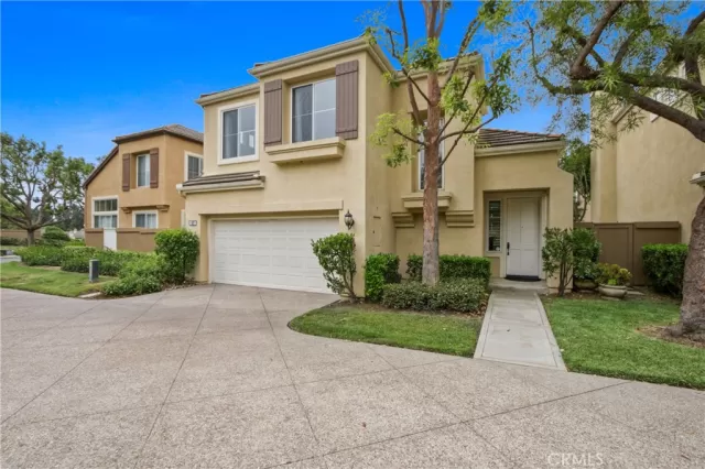 MLS: OC25227704 Condo For Sale