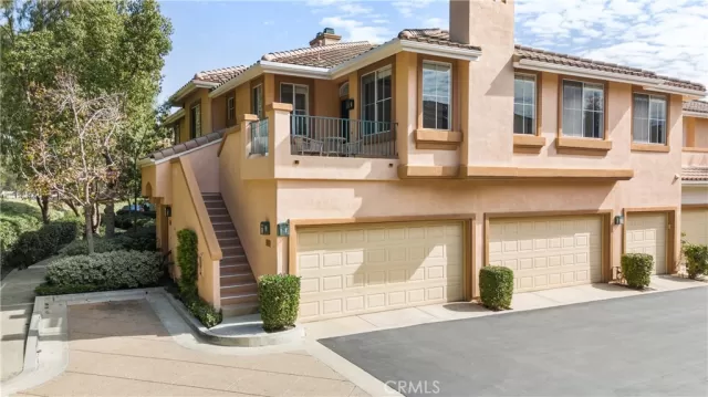 MLS: OC25227938 Condo For Sale