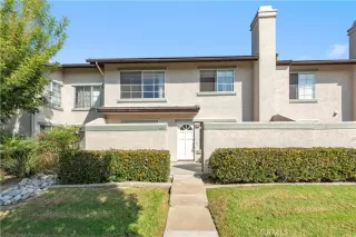 More Details about MLS # OC25228227 : 28 EXETER 19