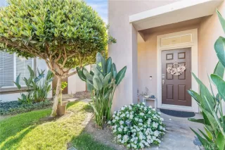 Photo #3: OC25228509 Listing 