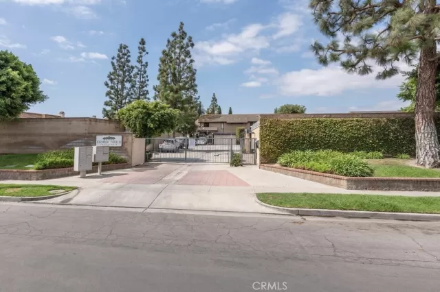 MLS: OC25228517 Condo For Sale