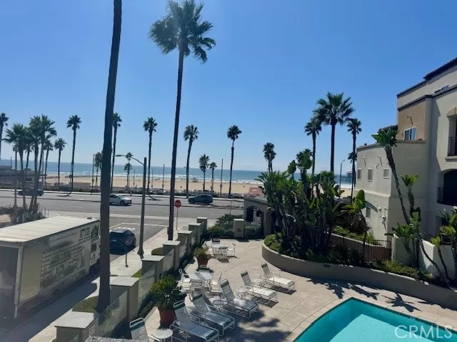 MLS: OC25228535 Condo For Sale