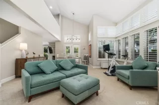 Photo #5: OC25228570 Listing 